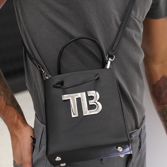 New Black Gift Me Bag Mini - Picture 1 of 3